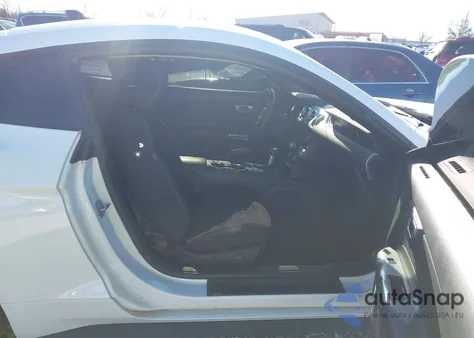 2020 Ford Mustang Ecoboost Fastback z USA, uszkodzony, nr VIN 1FA6P8TH8L5145533